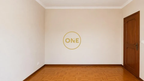 Apartamento T3 para Venda em Póvoa de Varzim, Beiriz e Argivai