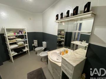 Apartamento T3 para Venda em Nossa Senhora do Pópulo, Coto e São Gregório
