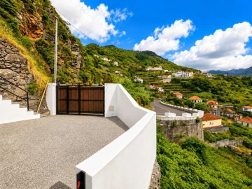 Moradia T1 para Venda em Ribeira da Janela