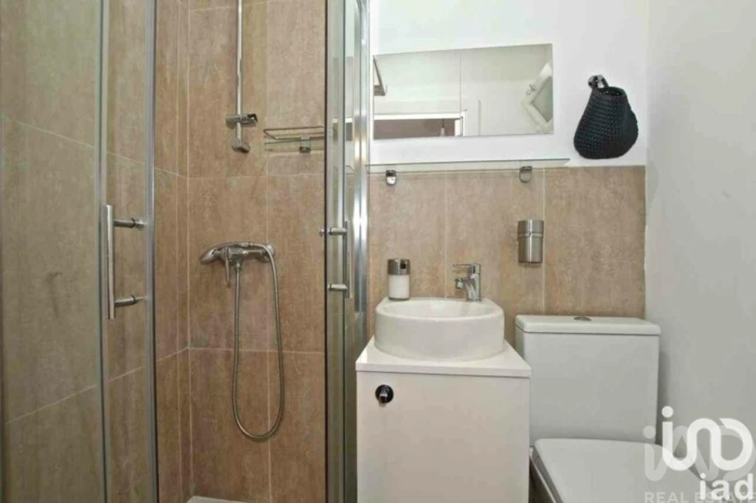 Apartamento T1 para Venda em Santa Maria Maior Foto 16