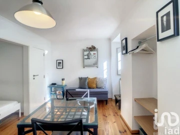 Apartamento T1 para Venda em Santa Maria Maior