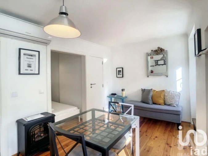Apartamento T1 para Venda em Santa Maria Maior Foto 2