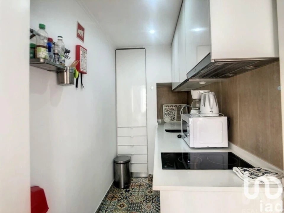 Apartamento T1 para Venda em Santa Maria Maior Foto 8