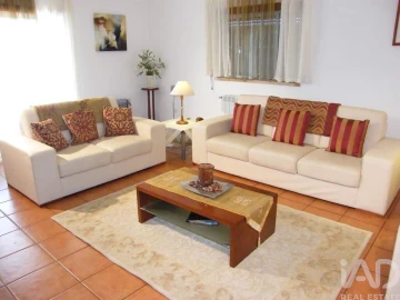 Moradia T4 para Venda em A dos Francos