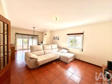 Apartamento T3 para Venda em Mangualde, Mesquitela e Cunha Alta
