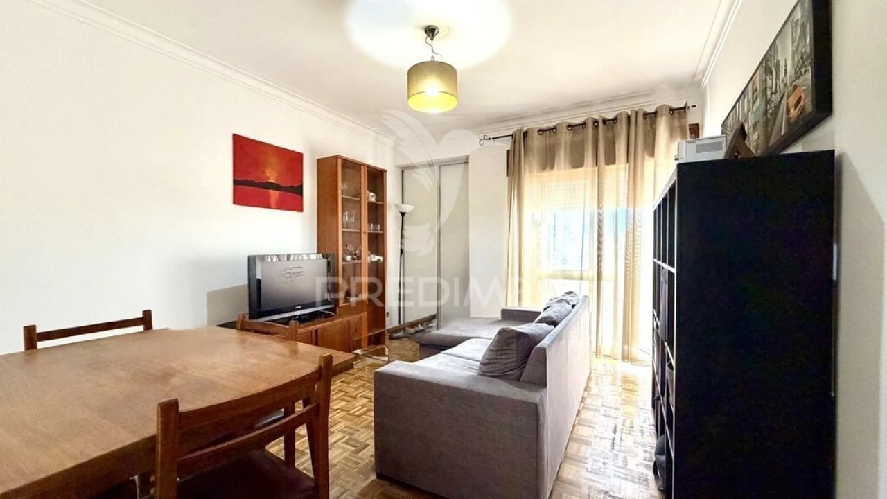 Apartamento T2 para Venda em Moita Foto 2