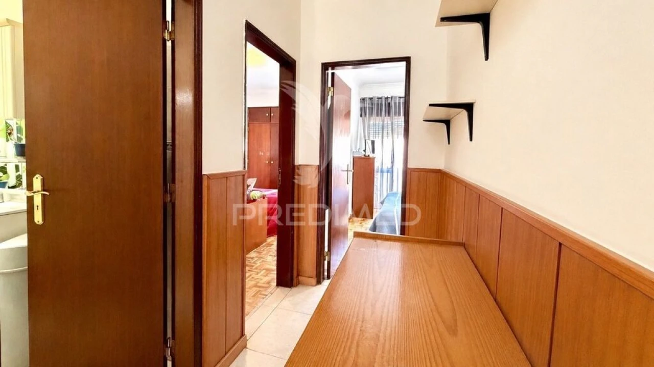 Apartamento T2 para Venda em Moita Foto 4