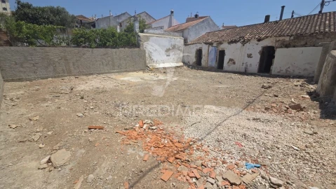 Moradia T2 para Venda em São Marcos da Serra