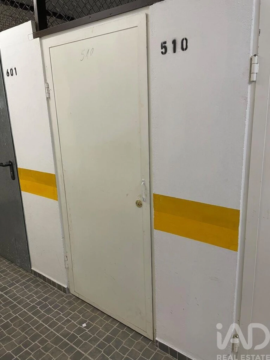 Apartamento para Venda em Quarteira Foto 19
