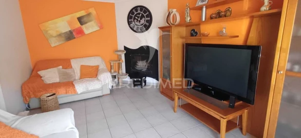 Moradia T4 para Venda em Estômbar e Parchal