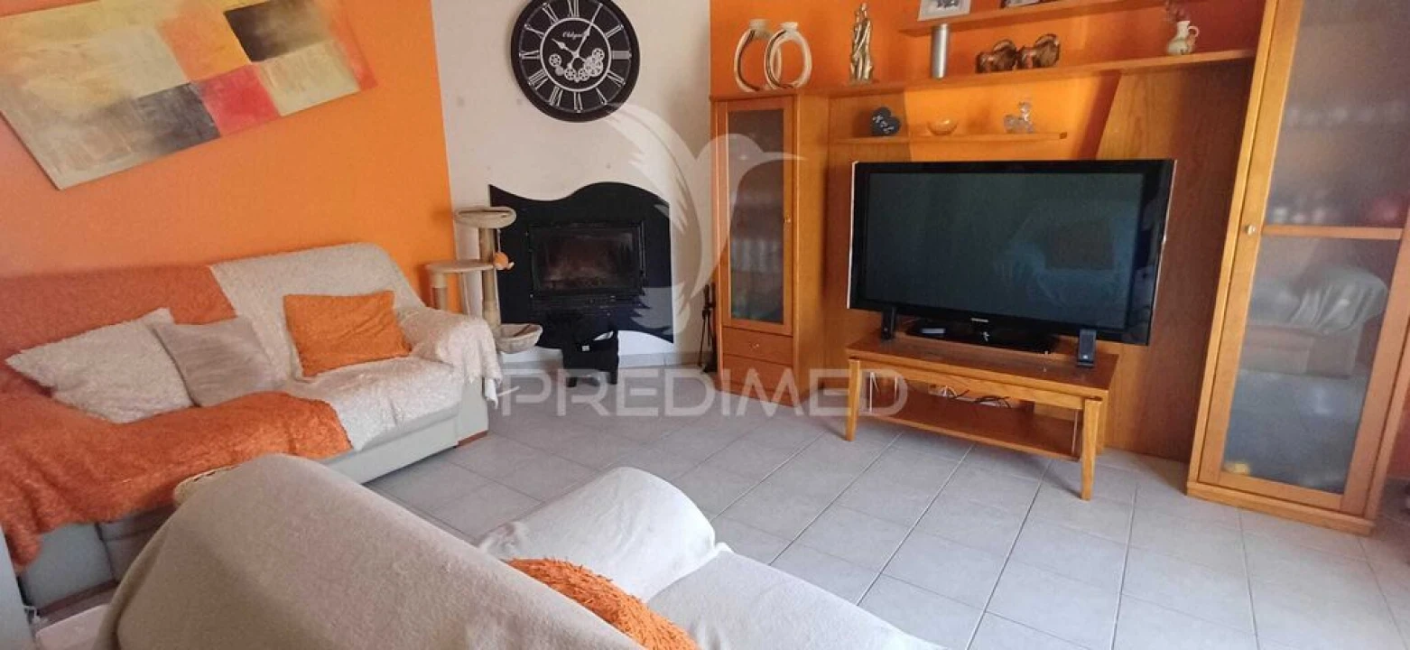 Moradia T4 para Venda em Estômbar e Parchal Foto 6