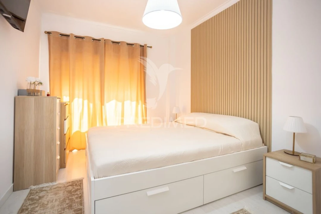 Apartamento T2 para Venda em Corroios Foto 12