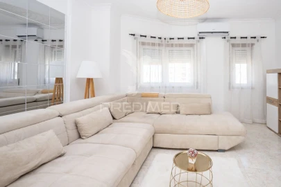 Apartamento T2 para Venda em Corroios