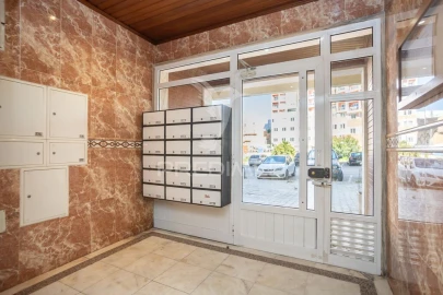 Apartamento T2 para Venda em Corroios