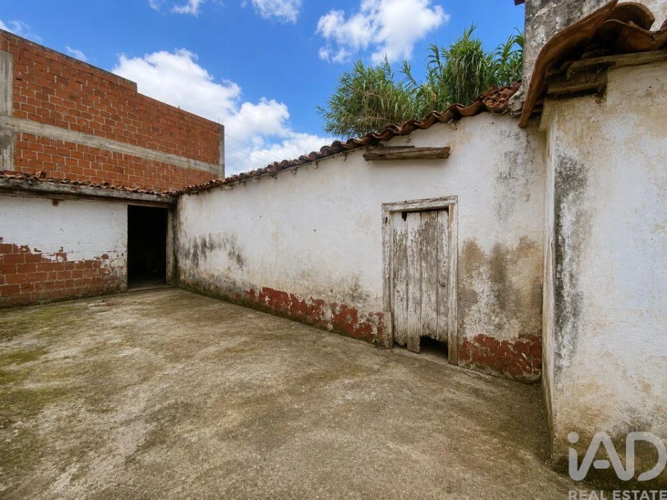 Moradia T3 para Venda em Bombarral e Vale Covo Foto 16