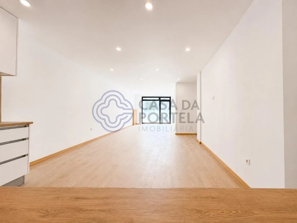 Apartamento T3 para Venda em Campanhã Foto 6