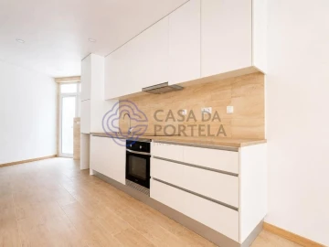 Apartamento T3 para Venda em Campanhã