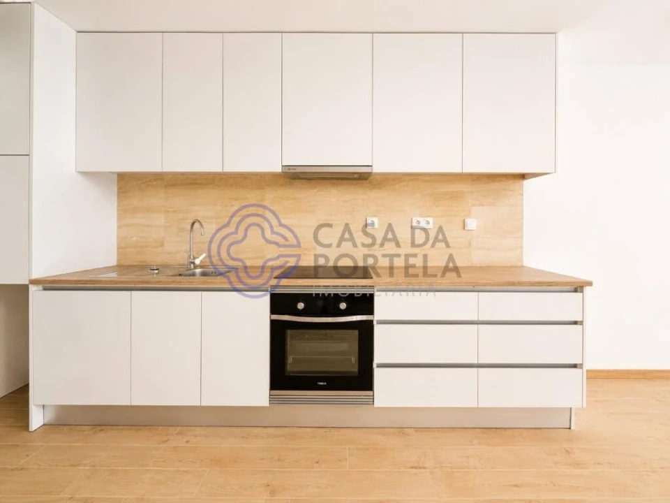 Apartamento T3 para Venda em Campanhã Foto 1