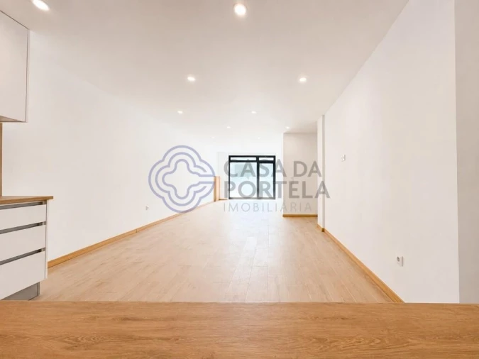 Apartamento T3 para Venda em Campanhã Foto 6