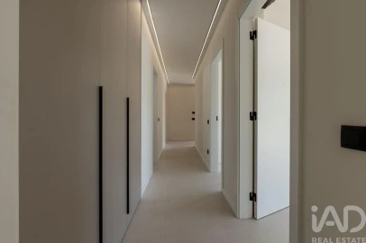 Moradia T4 para Venda em Alvorninha