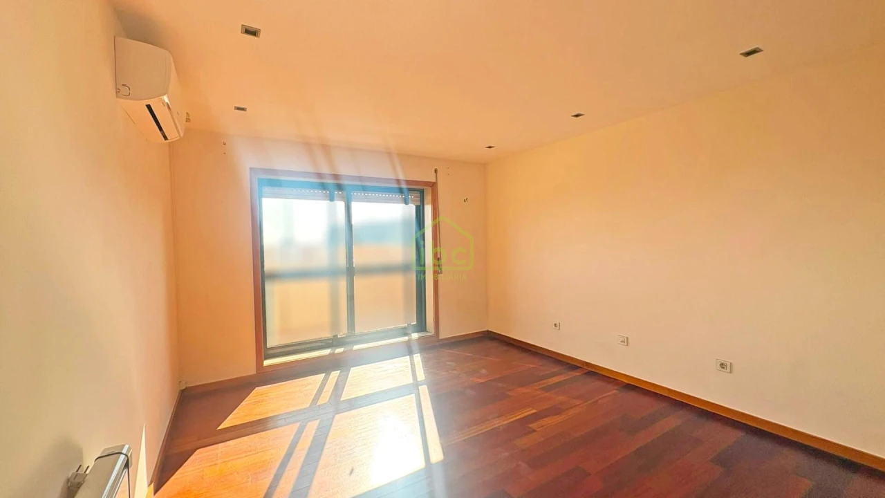 Apartamento T3 para Venda em Póvoa de Varzim, Beiriz e Argivai Foto 14
