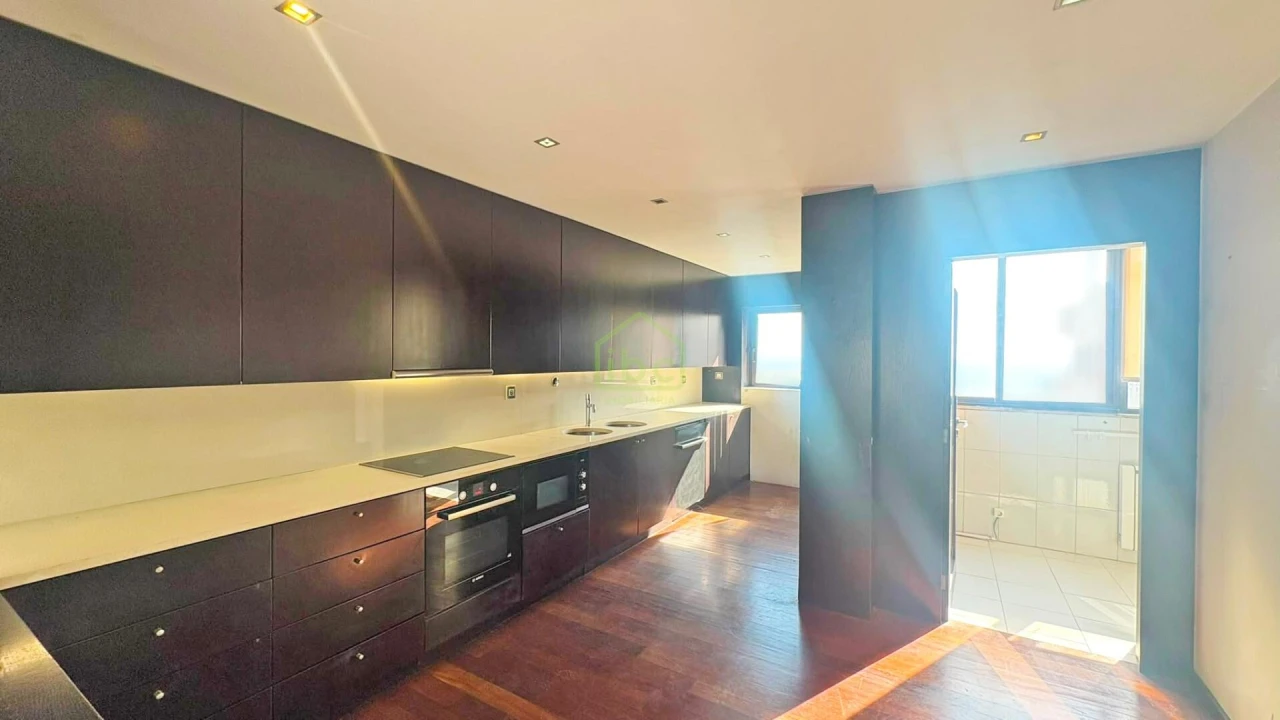 Apartamento T3 para Venda em Póvoa de Varzim, Beiriz e Argivai Foto 9