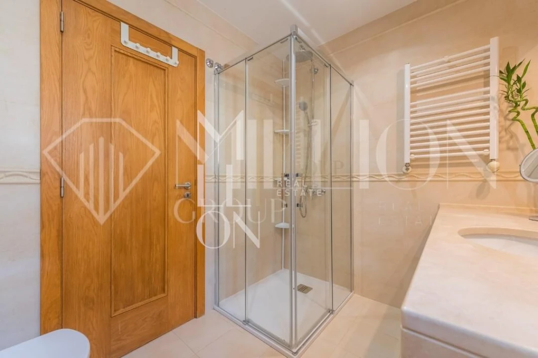 Moradia T5 para Venda em Póvoa de Santa Iria e Forte da Casa Foto 25