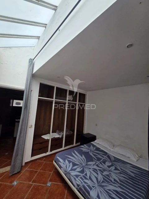 Moradia T1 para Venda em Cedofeita, Santo Ildefonso, Sé, Miragaia, São Nicolau e Vitória