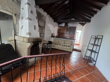 Moradia T1 para Venda em Cedofeita, Santo Ildefonso, Sé, Miragaia, São Nicolau e Vitória