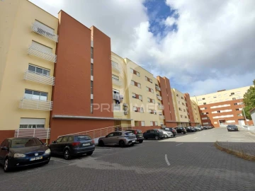 Apartamento T1 para Venda em Caparica e Trafaria