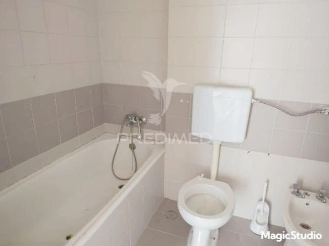 Apartamento T1 para Venda em Caparica e Trafaria Foto 12