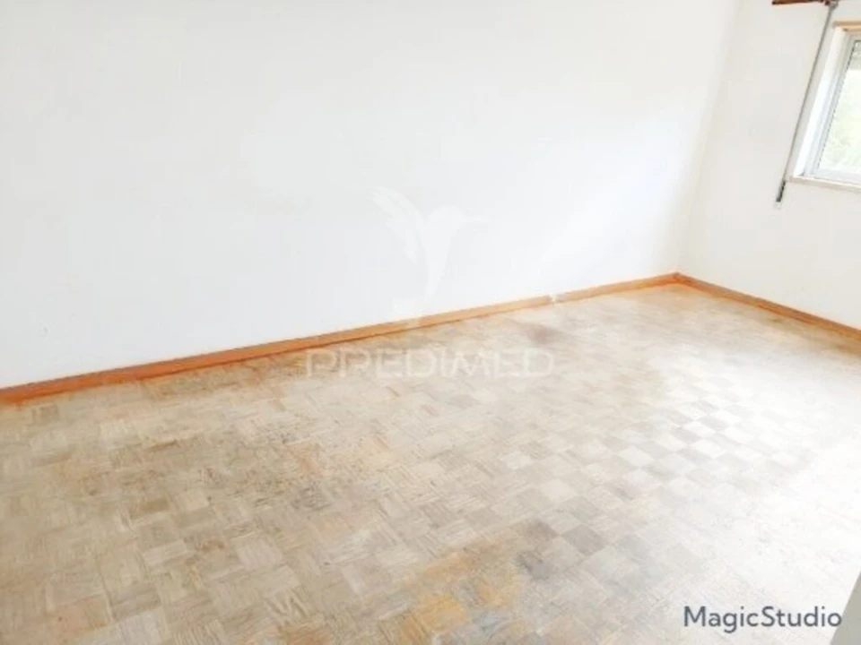 Apartamento T1 para Venda em Caparica e Trafaria Foto 5