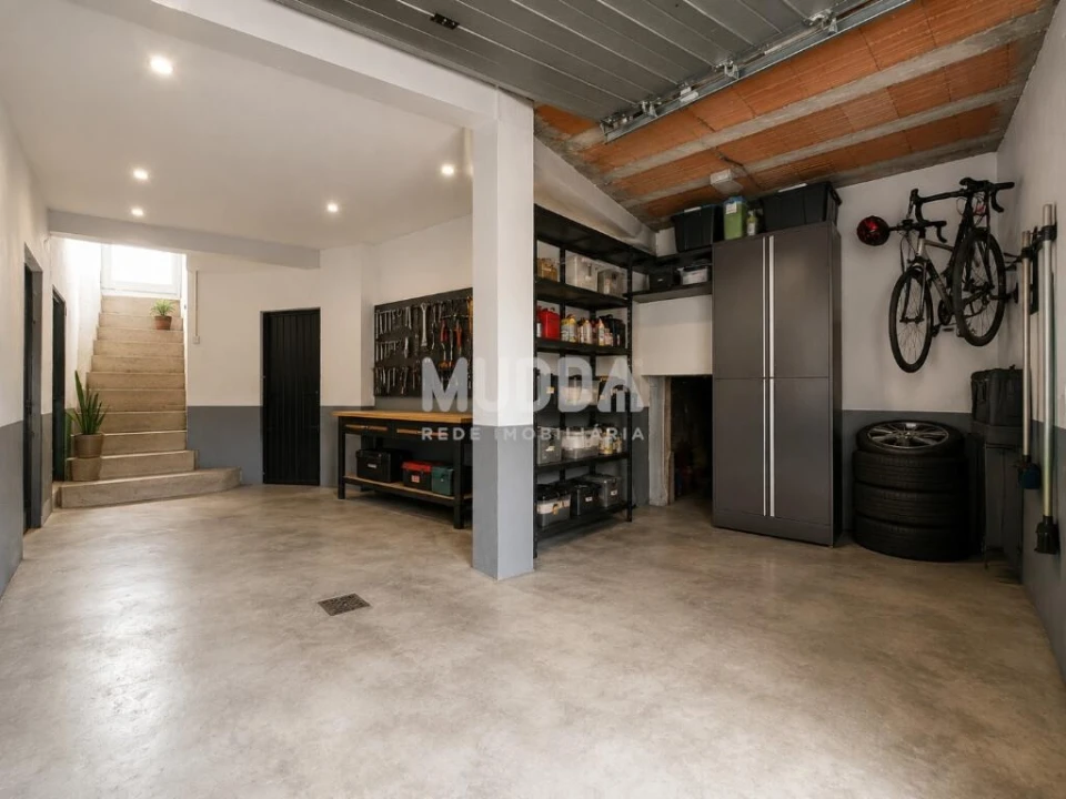 Moradia T4 para Venda em Tinhela e Alvarelhos Foto 4