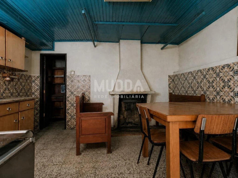 Moradia T4 para Venda em Tinhela e Alvarelhos Foto 16