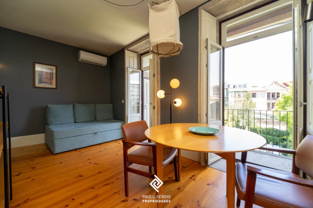 Apartamento T1 para Venda em Cedofeita, Santo Ildefonso, Sé, Miragaia, São Nicolau e Vitória Foto 6