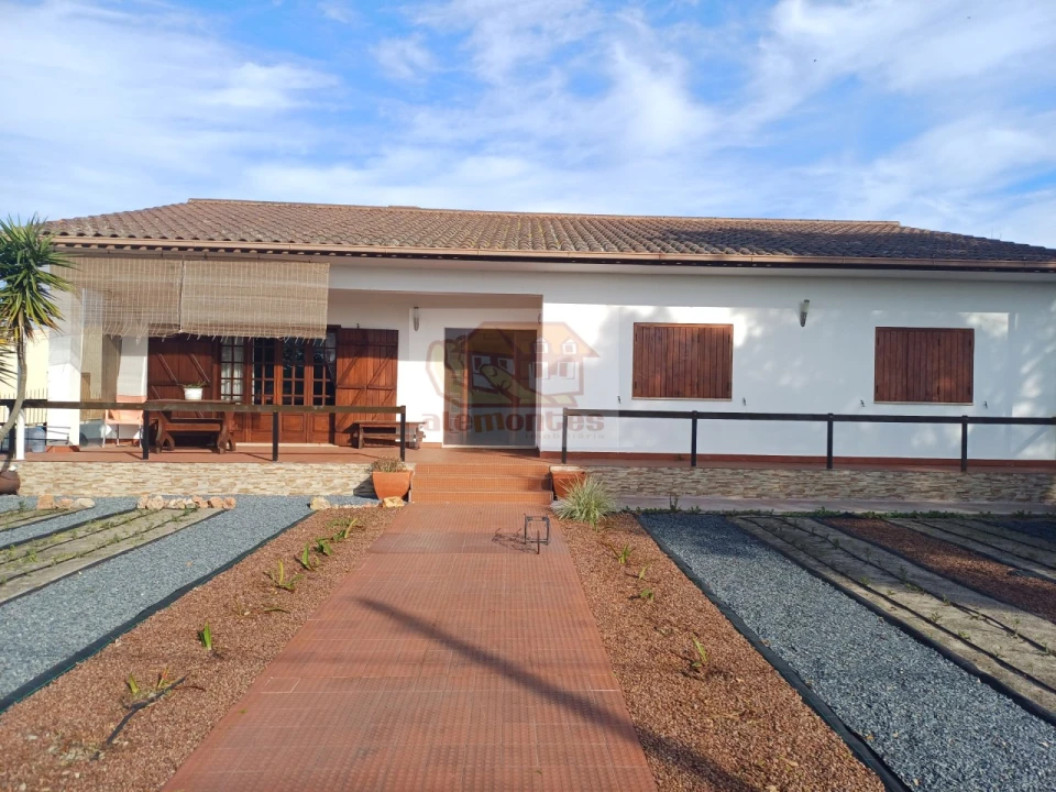 Moradia T3 para Arrendamento em Grândola e Santa Margarida da Serra Foto 1