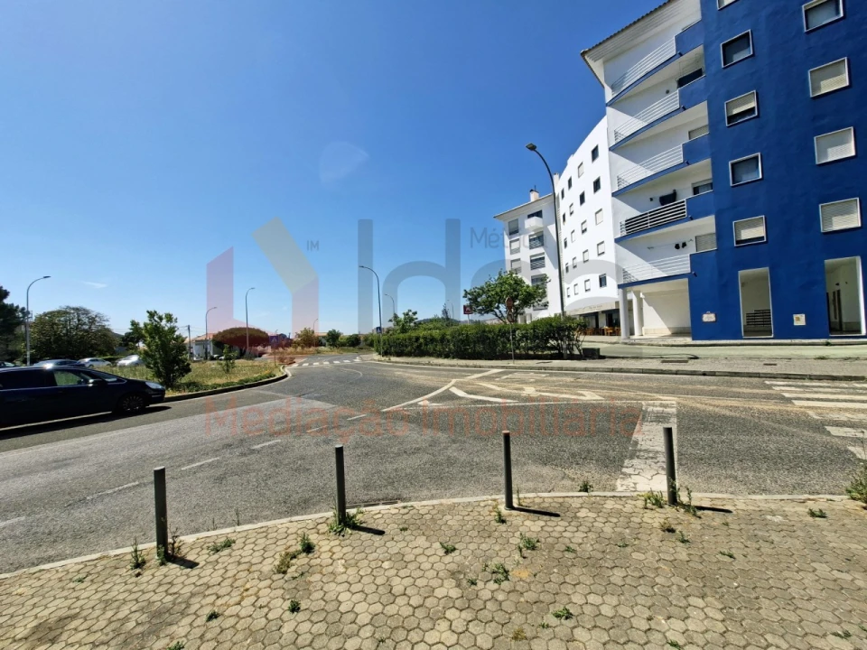 Apartamento T2 para Venda em Algueirão-Mem Martins Foto 23
