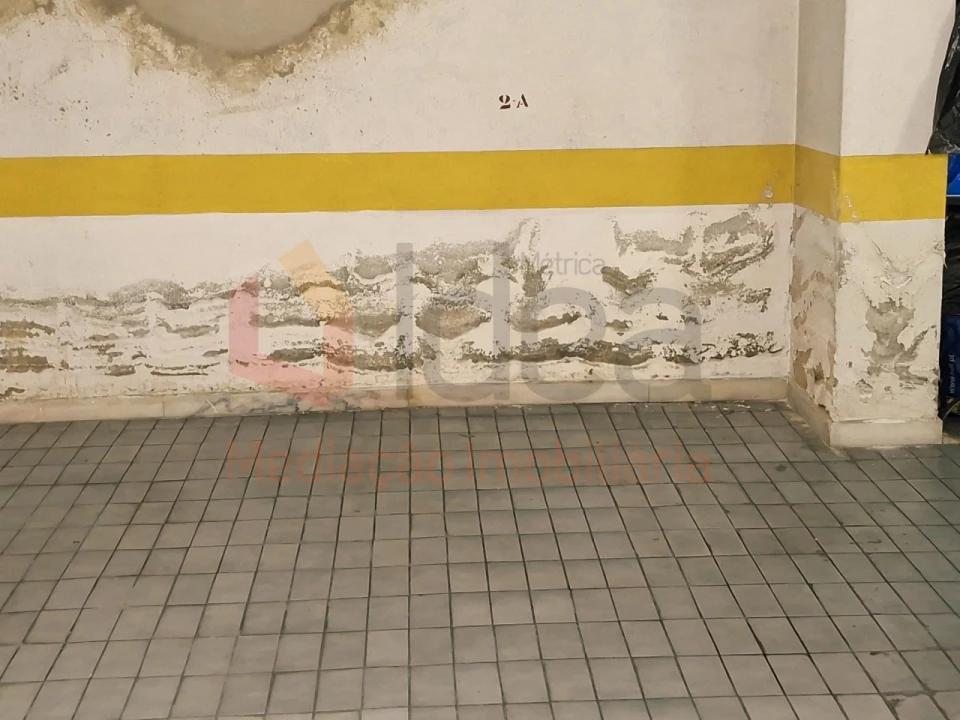 Apartamento T2 para Venda em Algueirão-Mem Martins Foto 18