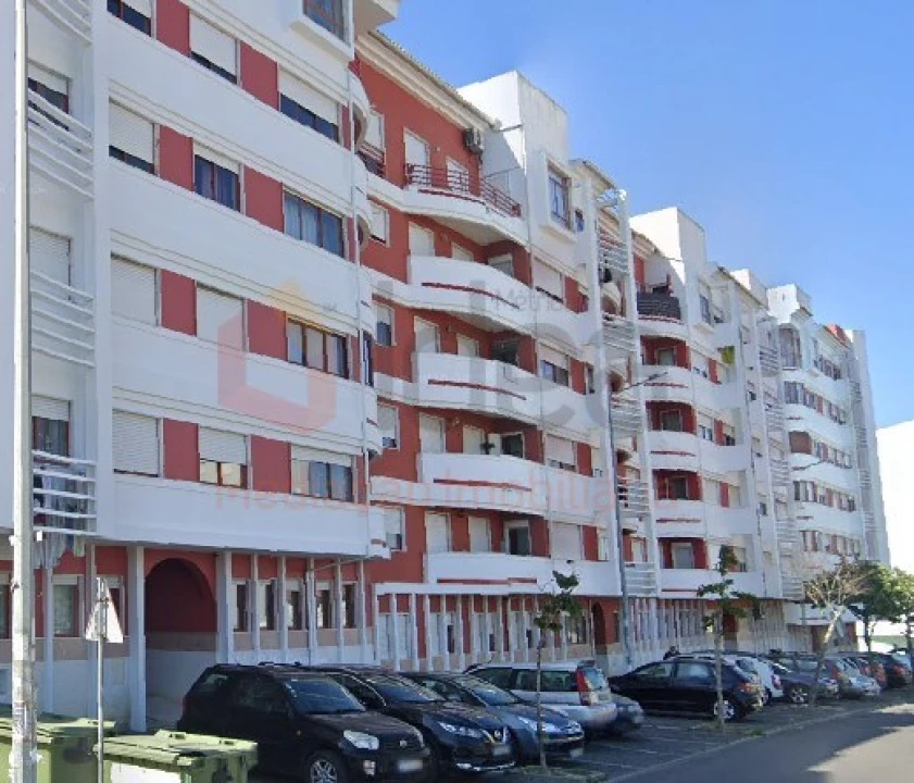 Apartamento T2 para Venda em Algueirão-Mem Martins Foto 25