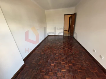 Apartamento T2 para Venda em Algueirão-Mem Martins