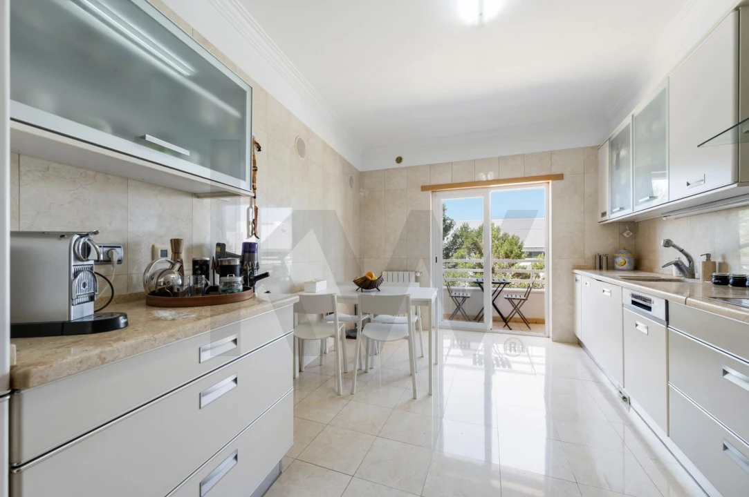 Apartamento T1 para Venda em Algés, Linda-A-Velha e Cruz Quebrada-Dafundo Foto 32