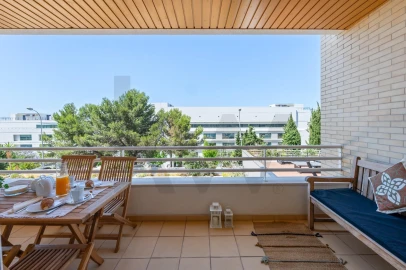 Apartamento T1 para Venda em Algés, Linda-A-Velha e Cruz Quebrada-Dafundo