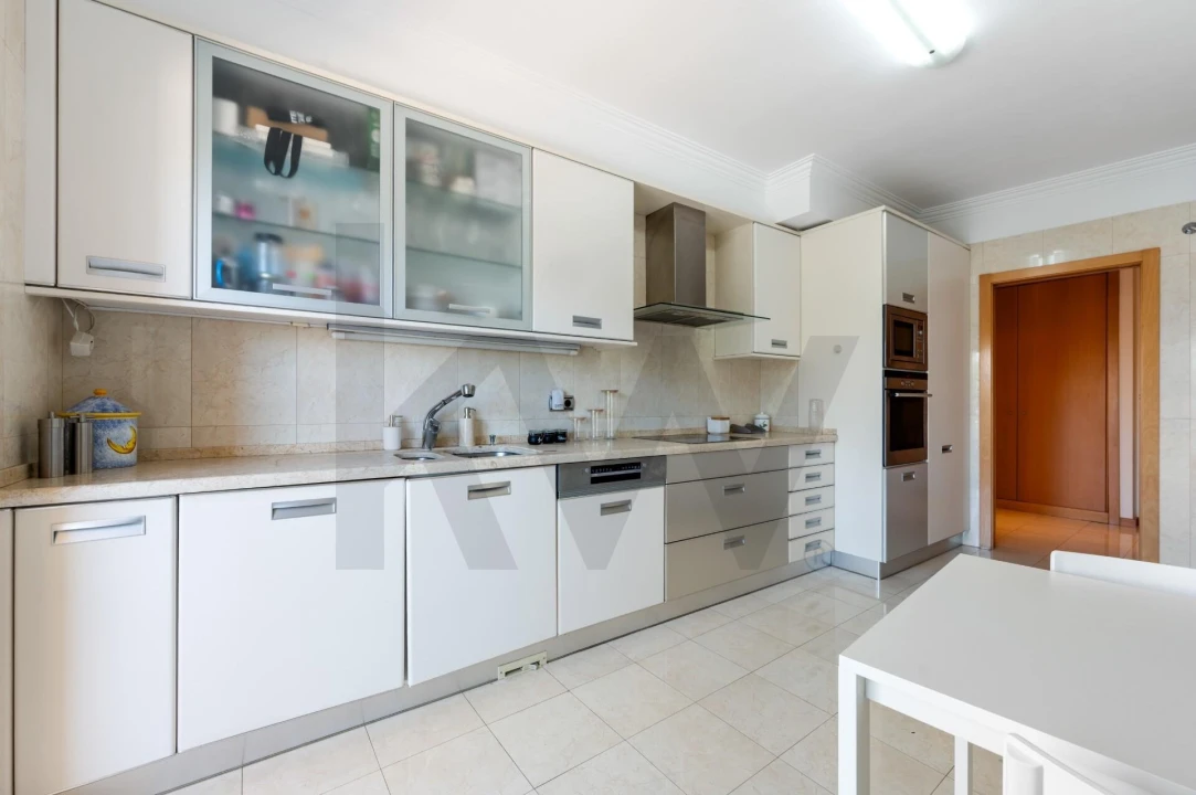Apartamento T1 para Venda em Algés, Linda-A-Velha e Cruz Quebrada-Dafundo Foto 34