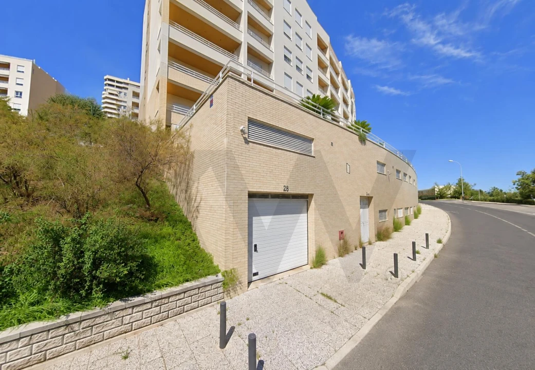 Apartamento T1 para Venda em Algés, Linda-A-Velha e Cruz Quebrada-Dafundo Foto 40