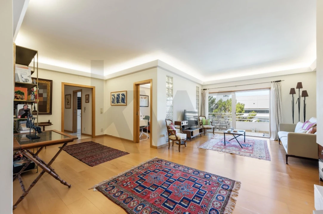 Apartamento T1 para Venda em Algés, Linda-A-Velha e Cruz Quebrada-Dafundo Foto 10