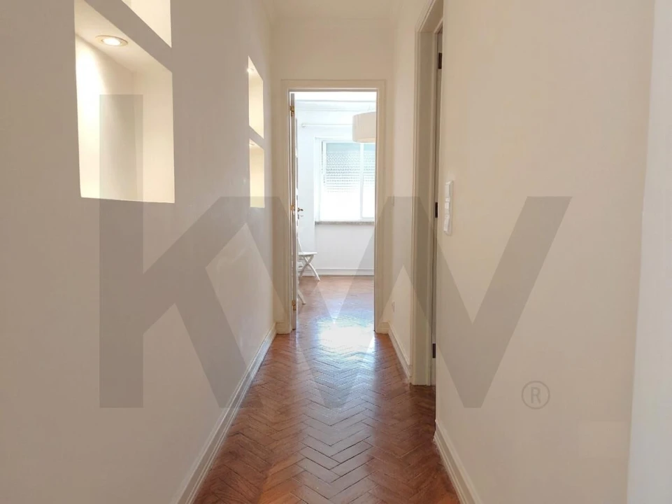 Apartamento T1 para Arrendamento em Lumiar Foto 8