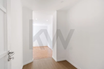 Apartamento T4 para Arrendamento em Avenidas Novas