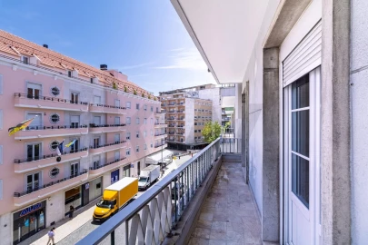 Apartamento T4 para Arrendamento em Avenidas Novas