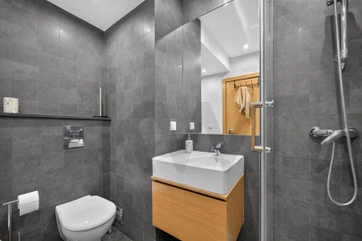 Apartamento T4 para Venda em Sacavém e Prior Velho