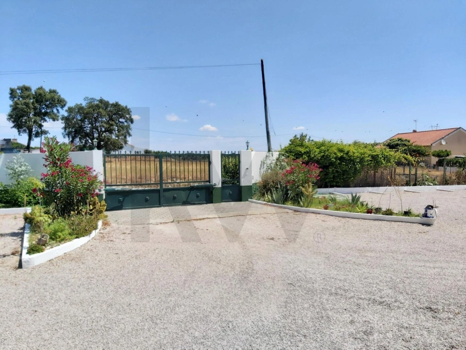 Quinta T8 para Venda em Landeira Foto 3